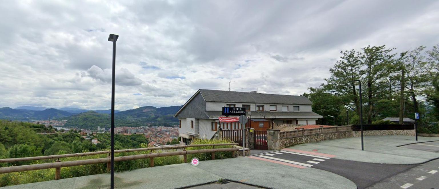 Hotel Artxanda Bilbao Buitenkant foto